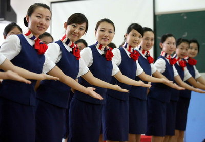 全运会礼仪志愿者封闭强化训练启动，提升赛事服务水平